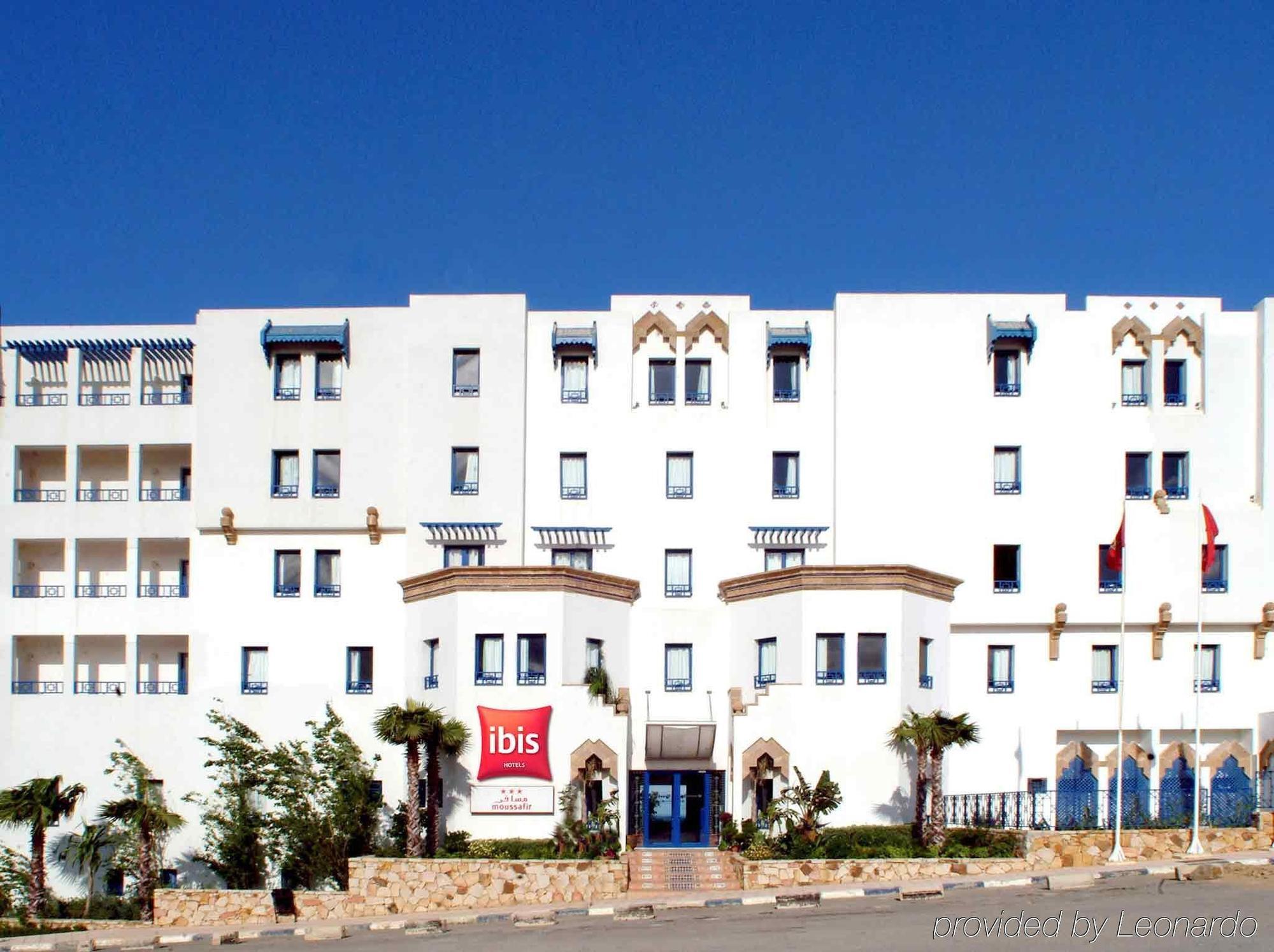 Ibis Fnideq Hotel Екстериор снимка