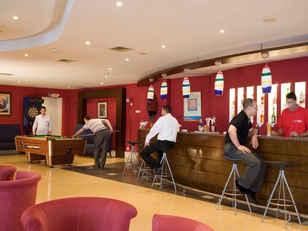 Ibis Fnideq Hotel Екстериор снимка
