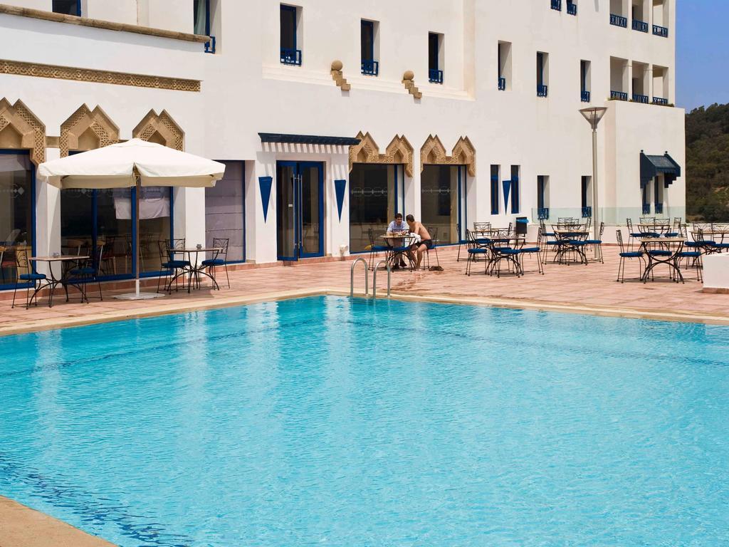 Ibis Fnideq Hotel Екстериор снимка