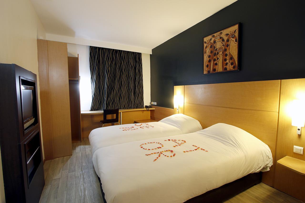 Ibis Fnideq Hotel Екстериор снимка