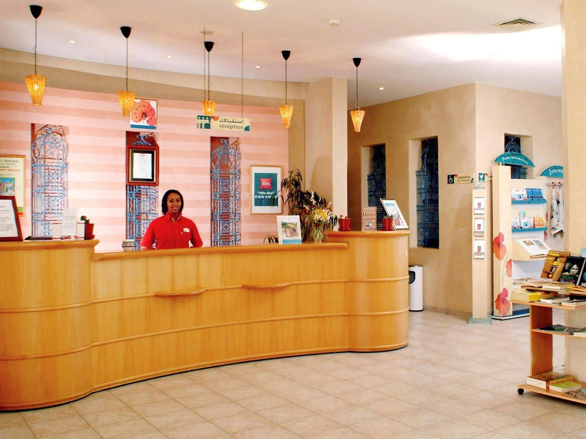 Ibis Fnideq Hotel Екстериор снимка